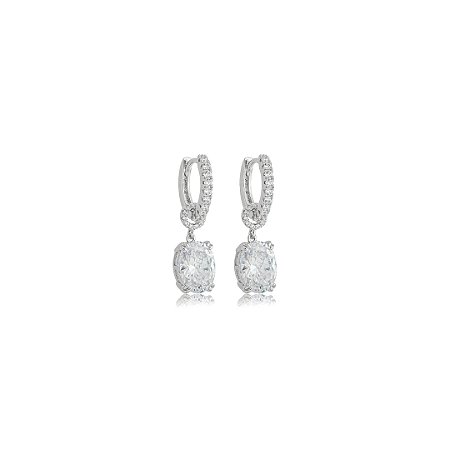 Brinco argola cravejado de zircônia cristal banho em ródio branco