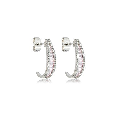 Brinco de argola cravejado de zircônia rosa claro banho em ródio branco