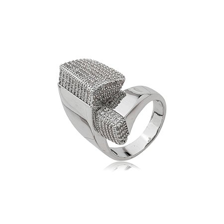 Anel cravejado de zircônia cristal banho em ródio branco