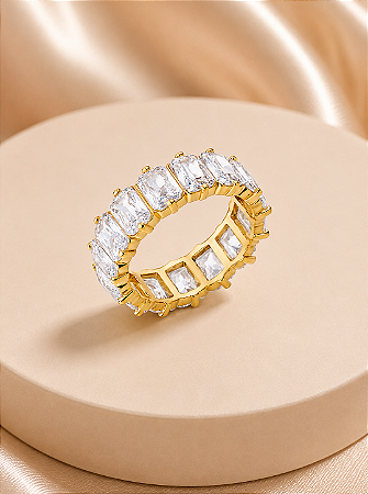 Anel Aparador Cravejado com Zircônias Retangulares – Banho em Ouro 18K
