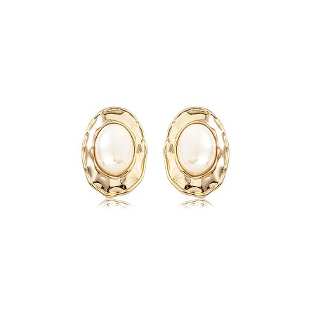 Brinco dourado com pérola shell banho em ouro 18k