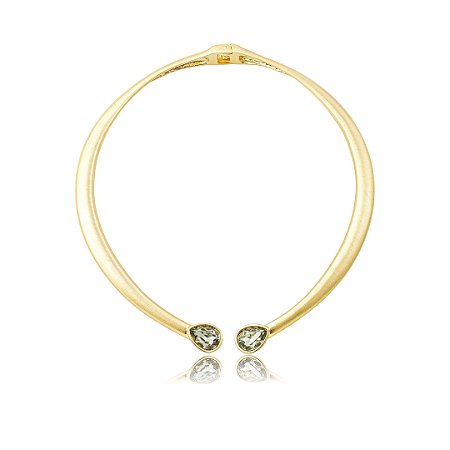 Aro acetinado liso com detalhe em zircônia fumê claro banho em ouro 18k