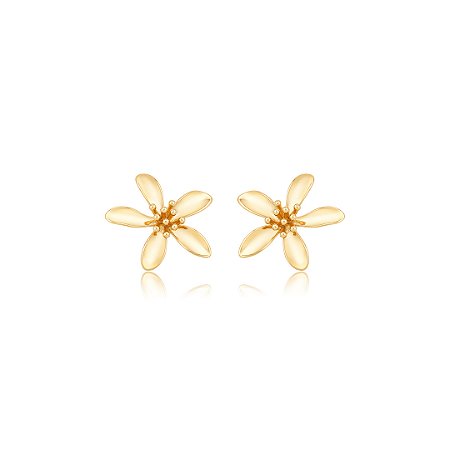 Brinco de flor dourada lisa banho em ouro 18k