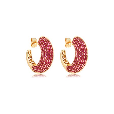 Brinco de argola cravejado de zircônia rubelita em Banho de ouro 18k