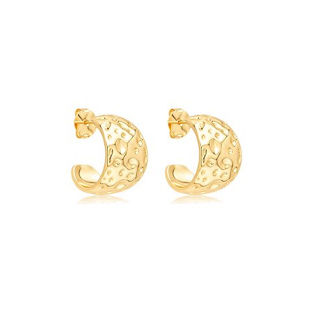 Brinco de argola martelado banho em ouro 18k