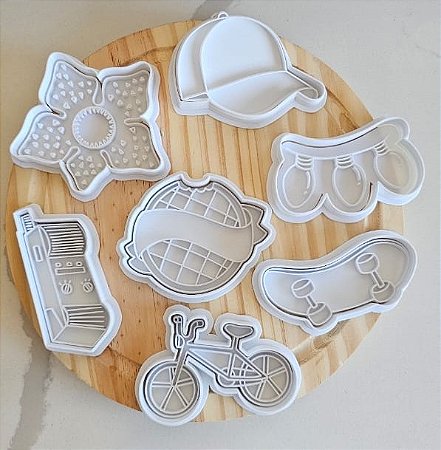 KIT STRANGER THINGS - FEITOS PELO JOÃO - ITENS