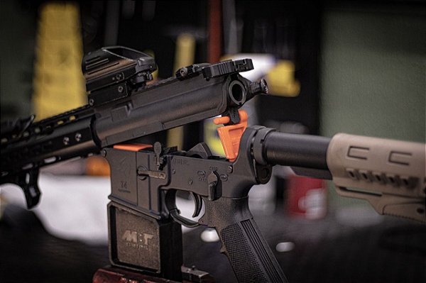 SUPORTE MANUTENÇÃO LIMPEZA TAURUS T4 - AR15 - POLÍMERO