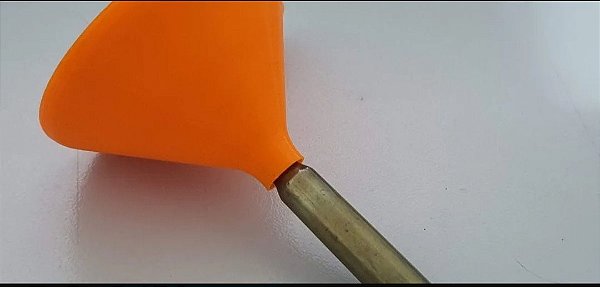 FUNIL PARA PÓLVORA - ENCAIXE POR FORA 5,56/7,62/.300WSM