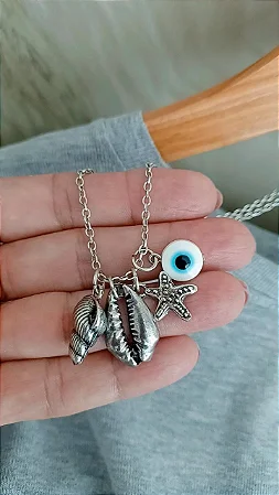 Colar patuá com búzio, concha, estrela do mar e olho grego - COL1258