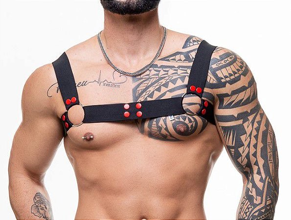 HARNESS ELASTICO PRETO COM ARGOLAS E DETALHE VERMELHO