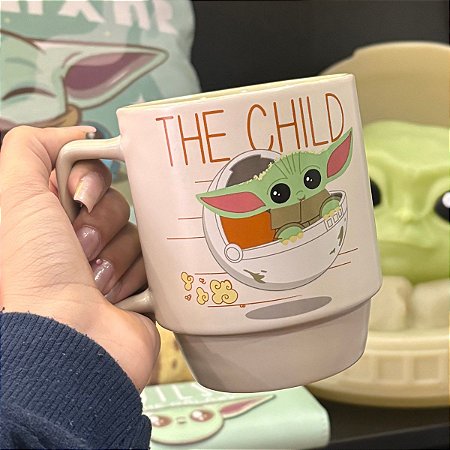 Caneca Baby Yoda Tina