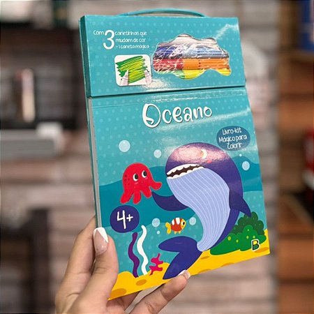 Livro-Kit Mágico Oceano de Colorir