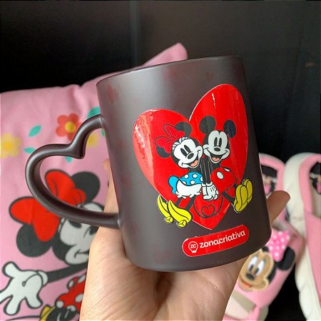 Caneca Mickey e Minnie Coração Magic