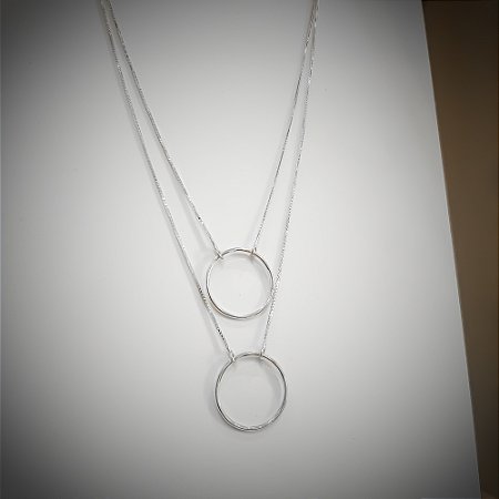 Colar Duplo Círculos em Prata 925 – Harmonia, Estilo e Significado