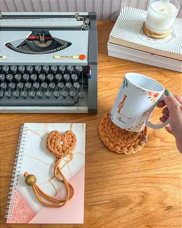 Kit leitura com caneca personalizada