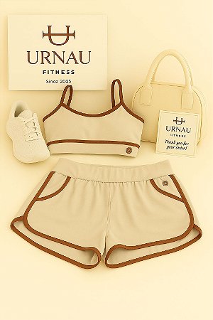 Conjunto Nude e detalhe marrom