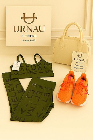 Conjunto top e Calca- Live- Verde - Tamanho: 38/42.