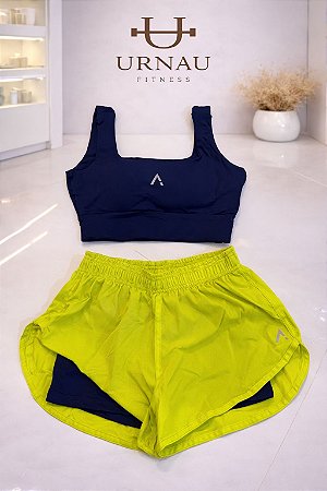 Conjunto de top azul e short duplo verde e azul - Tamano: P