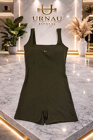 Macaquinho - Verde militar- Tamanho: 38/44