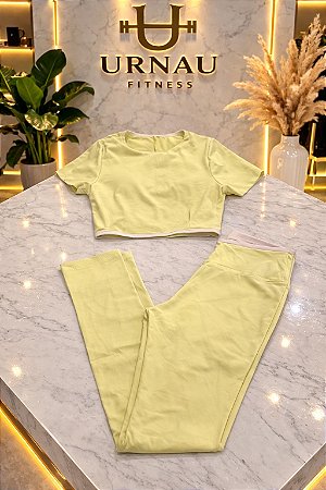 Conjunto de cropped e calça - cor : Lima - Tamanho: 38/44