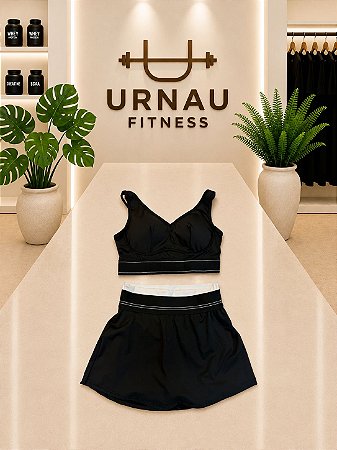 Conjunto de Top e Saia/Short - Preto com detalhe branco - Tamanho: P/M