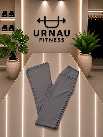 Calça Flare- Cinza- Tamanho: P/ M
