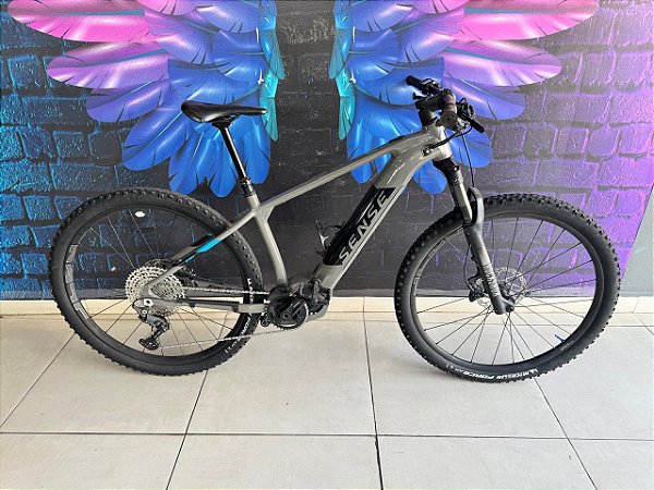 BICICLETA ELETRICA ARO 29 SENSE IMPACT E-TRAIL 12V TAM 17 CINZA/PRETO/AZUL - SEMINOVA