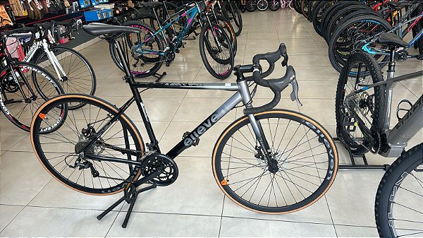 BICICLETA ELLEVEN SPEED ARO 700 TAM 52 CINZA/PRETO