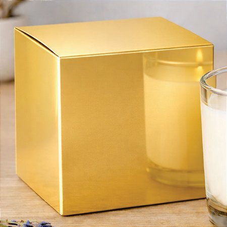 Caixinha padrão 8x8x8 cm em laminado ouro 250g - 25 unidades