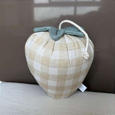 Enfeite de Pano Morango Bege