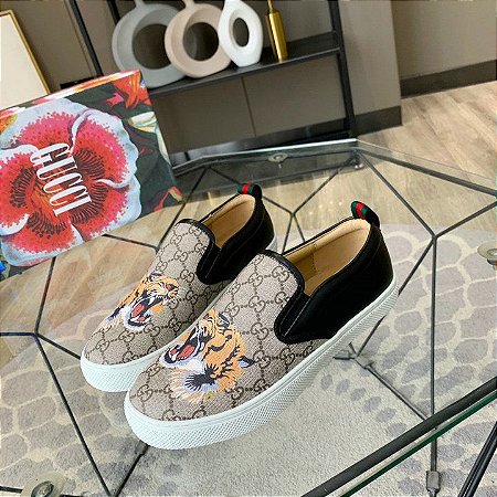 Tênis Slip-On Gucci \