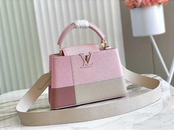 Bolsa Louis Vuitton Capucines "Soft Pink/Galet"