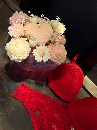 Kit Loungerie + Buquê