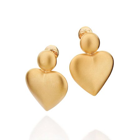 MAXI BRINCO FOLHEADO A OURO CORAÇÃO ABAULADO COM TRABALHO ACETINADO. MED 4,1CM ROMMANEL 527283
