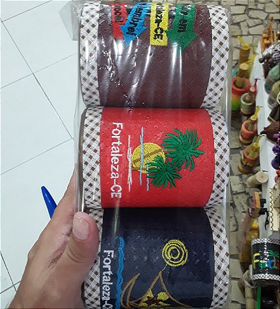 Kit com 3 porta copos de isopor