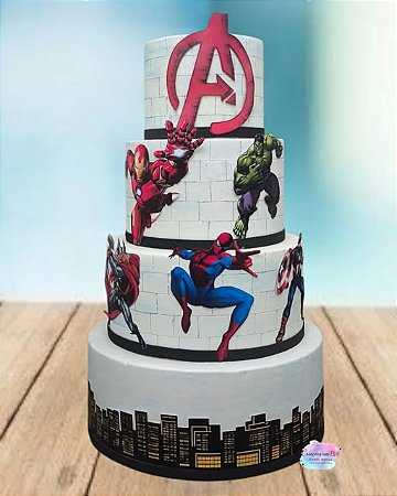 Bolo Fake Avengers - Vingadores - Criações em Eva