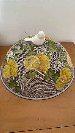 Cobre bolo limão siciliano