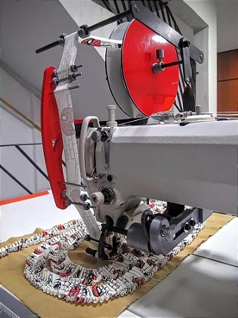 Aparelho de Franzir P/ Reta Fru-Fru Tapete