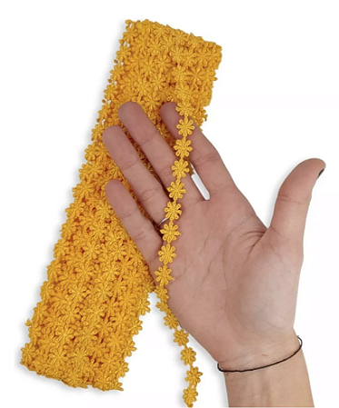 Renda Guipir CHL-207 FLOR 1.0 Cm -  Rolo C/13.7 Metros Cor:Amarelo-Ouro