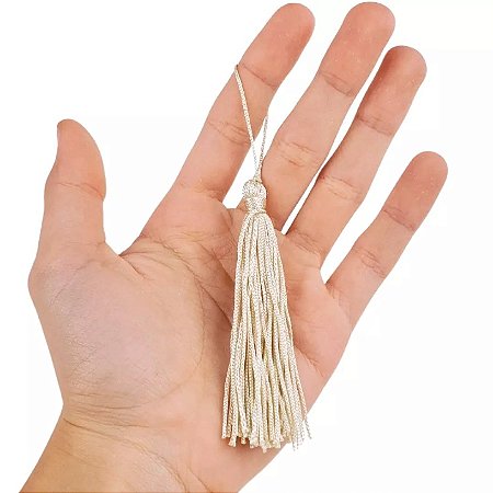 100 Pingentes De Seda Tassel - 7.0 Cm COR:BEGE-CLARO-010