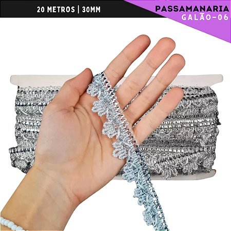 Fita Galão Passamanaria - 30mm - Ref:Galao-06 - Rolo C/20 Mts Cor:Prata
