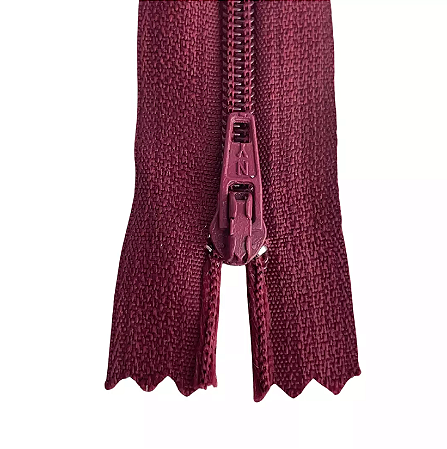 Ziper Comum Nylon Fino - 12cm - Nº3 - Pct C/100 Unidades COR:VINHO-CLARO-520