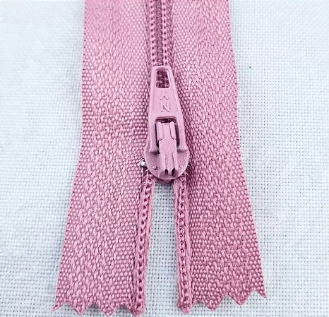 Ziper Comum Nylon Fino - 18cm - Nº3 - Pct C/100 Unidades COR:ROSE-ESCURO-82