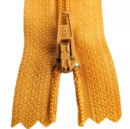 Ziper Comum Nylon Fino - 18cm - Nº3 - Pct C/100 Unidades COR:OCRE-115