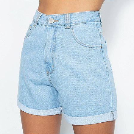 shorts mum