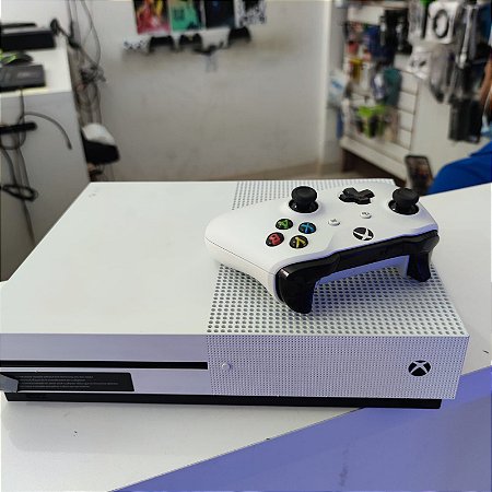 Xbox One S Semi Novo + 1 Controle Original