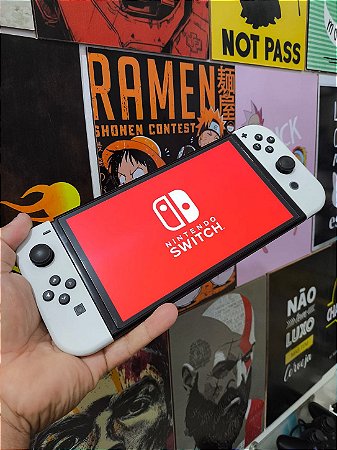 Vídeo Game Nintendo Switch Oled 64GB - Semi Novo