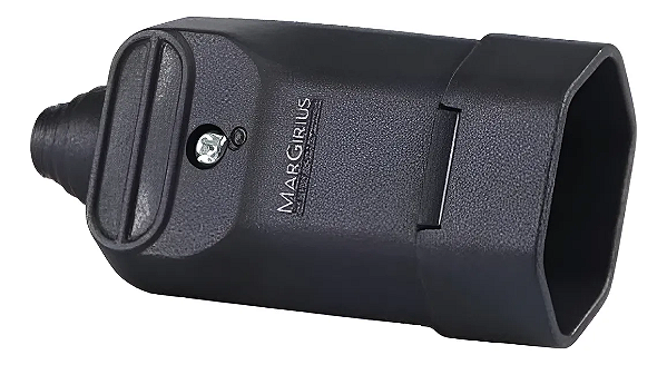 Plug Fêmea TMD11-3 2P+T 10A Preto MARGIRIUS