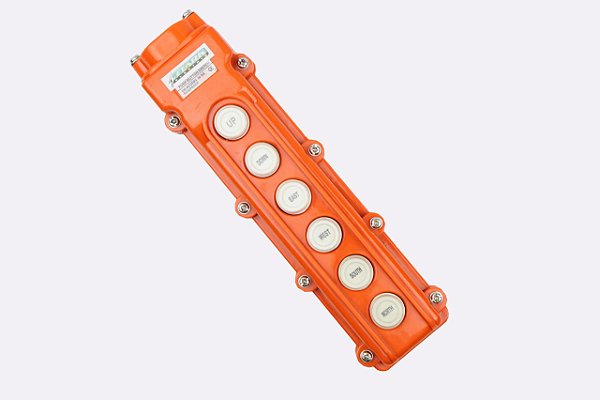 BOTOEIRA PENDENTE COB 63 6 BOTOES STARK