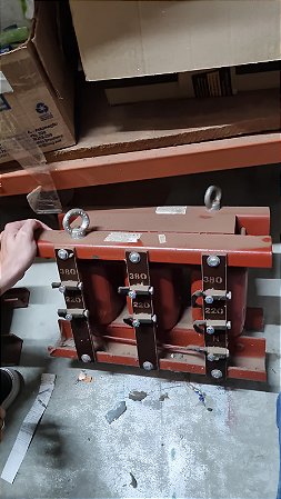 AUTO TRANSFORMADOR  TRIFASICO 15KVA 220V 380V